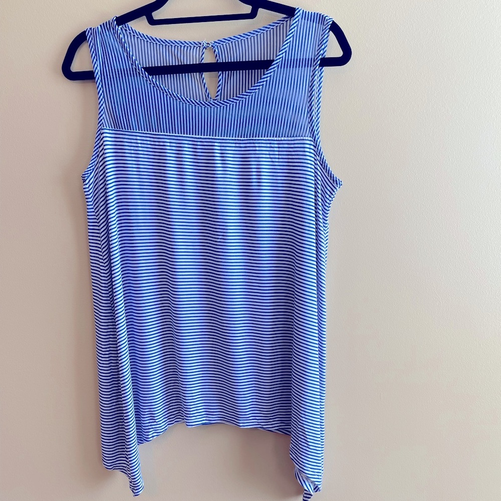 Women’s Summer Tank Size Medium